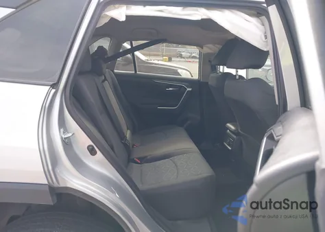 2024 Toyota Rav4 Xle z USA, uszkodzony, nr VIN 2T3P1RFVXRW422840